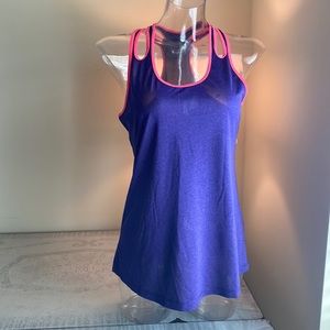 Hind gym tank top - Size Large